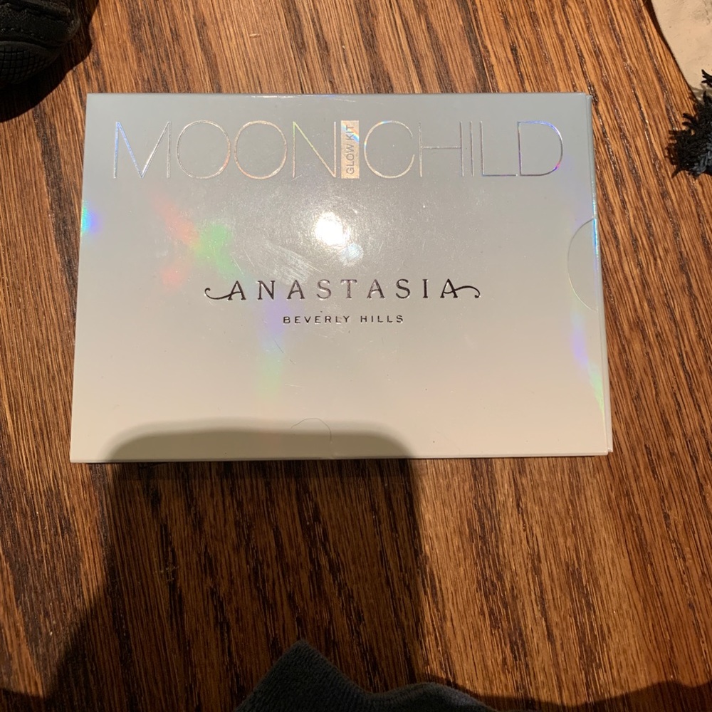 Moonchild Highlight Palette